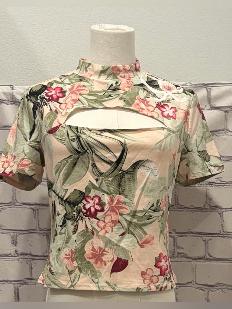 Macy’s Guess Size:L Womens Short Sleeve Top Orchid Jungle Print Peach